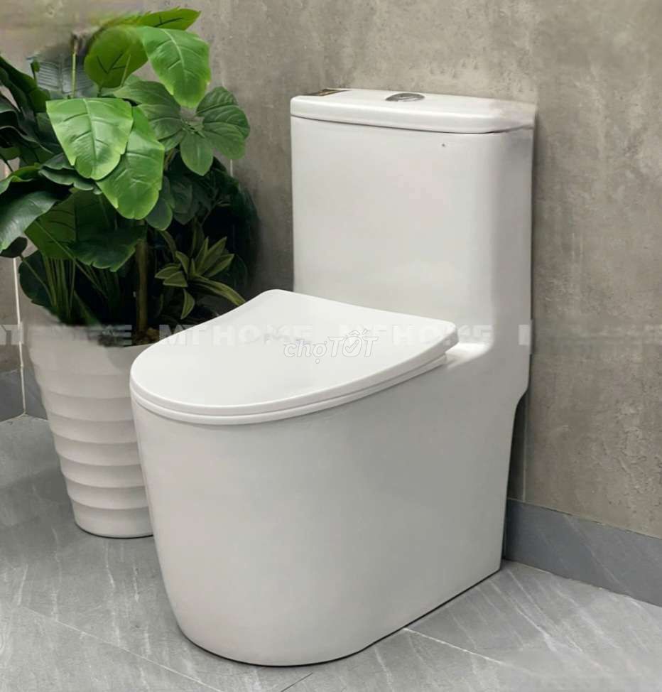 Bồn cầu 1 khối Sứ cao cấp Trắng Xả nhanh. Mua bán Thiết bị vệ sinh, nhà tắm tại Quận Bình Tân Tp Hồ Chí Minh được đăng bởi NiNa SHOP hình 1