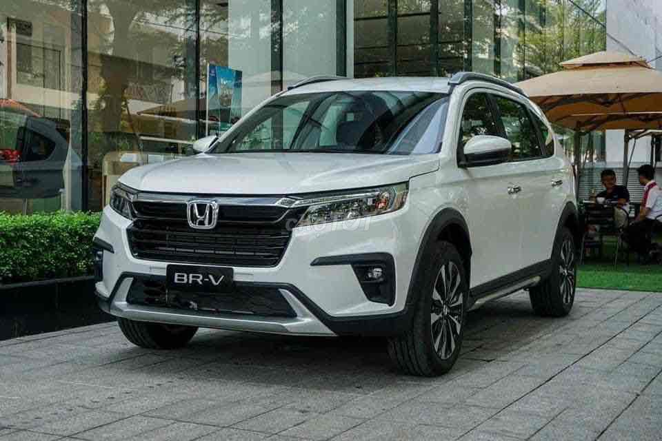 Honda BR-V Khuyến mãi 100% Lệ Phí trước bạ. Mua bán Ô tô tại Quận Hải Châu Đà Nẵng được đăng bởi Cẩm Thi Honda Đà Nẵng hình 2