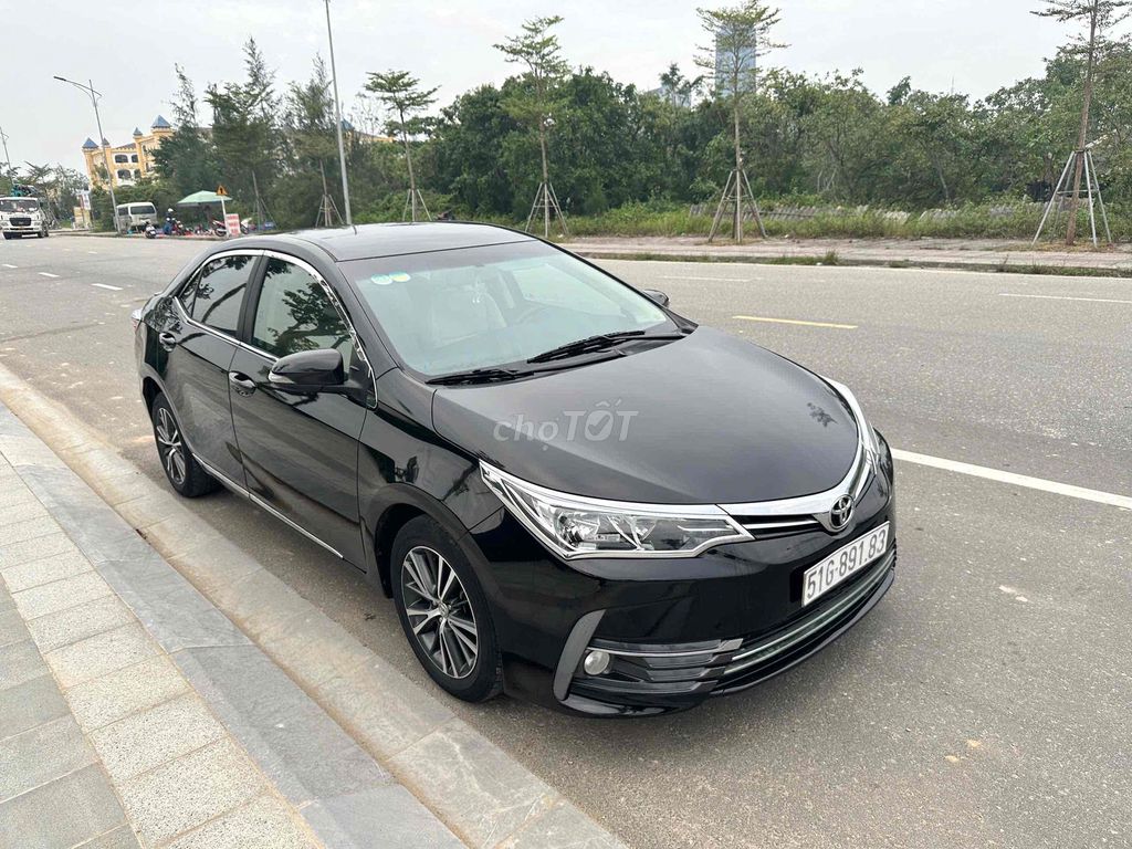 Toyota Corolla Altis 2019 1.8G Đen. Mua bán Ô tô tại Thành phố Hà Tĩnh Hà Tĩnh được đăng bởi Vĩnh Trung hình 1