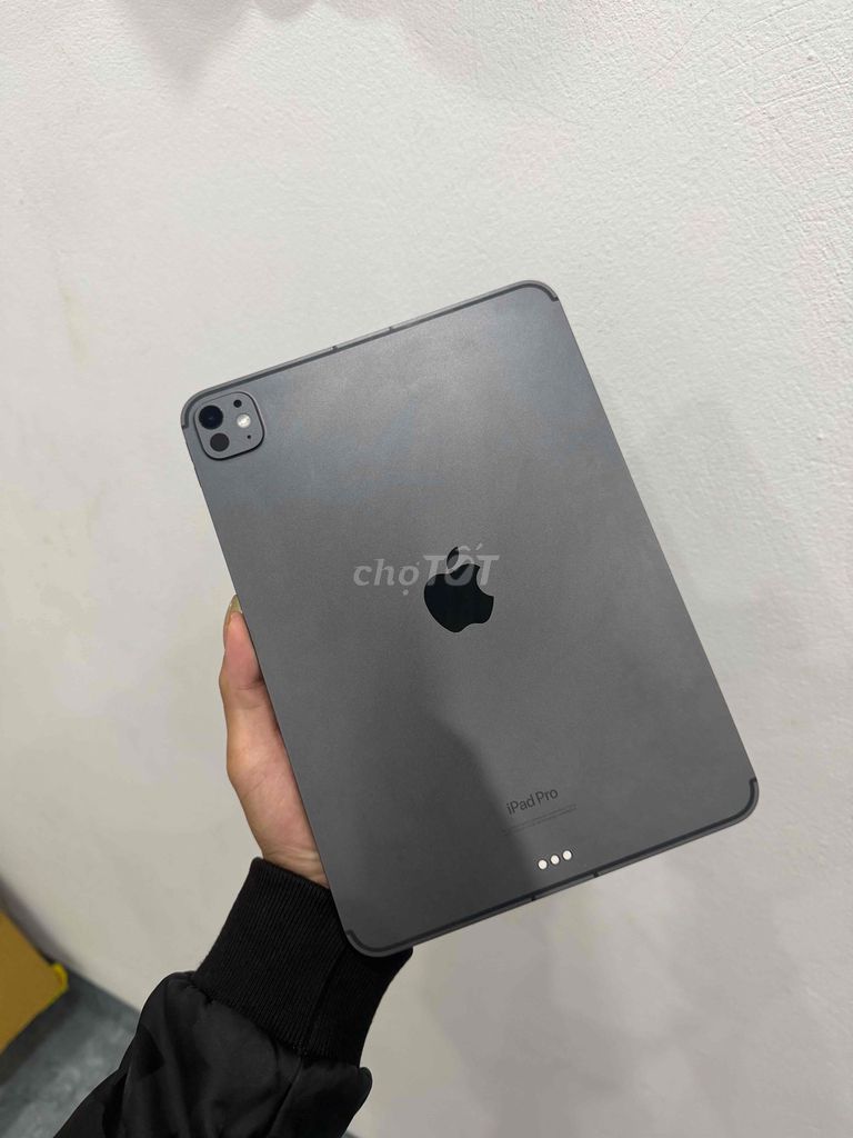 Apple iPad Pro M4 256GB Xám Đã sử dụng. Mua bán Máy tính bảng tại Quận Nam Từ Liêm Hà Nội được đăng bởi nguyễn đức mạnh hình 1