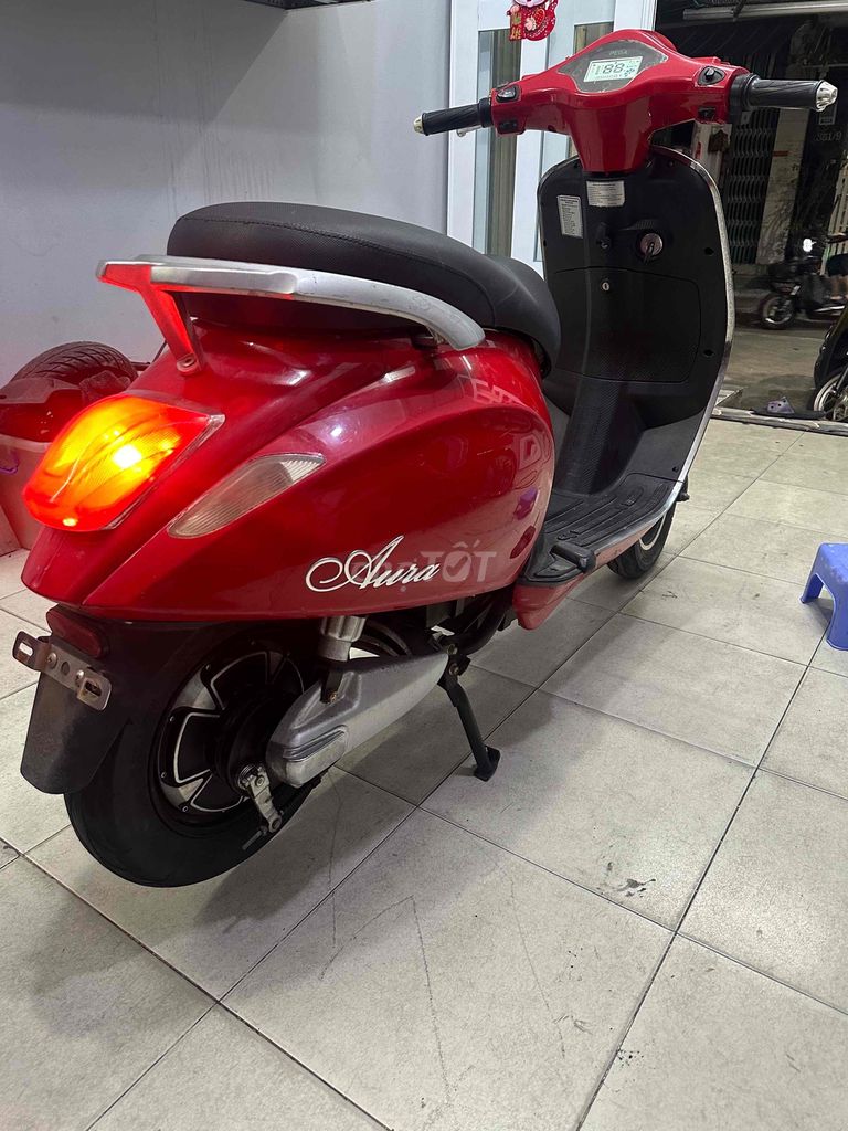 vespa điện của pega