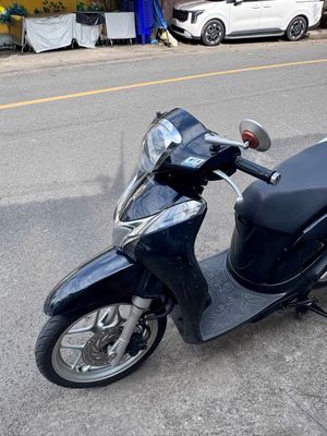 Honda SH Mode Đen. Mua bán Xe máy tại Quận 4 Tp Hồ Chí Minh được đăng bởi HanTai Nguyen hình 1