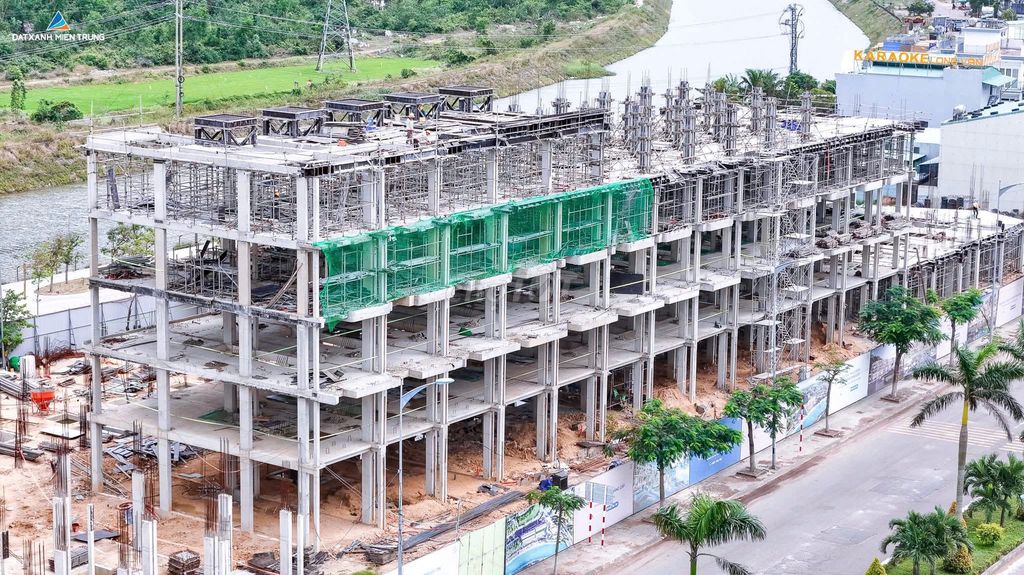 Nhà 5 tầng đường hùng vương -tp quy nhơn giá rẻ nhất khu vực,hàng hiếm Nhà 5 tầng đường hùng vương -tp quy nhơn giá rẻ nhất khu vực,hàng hiếm