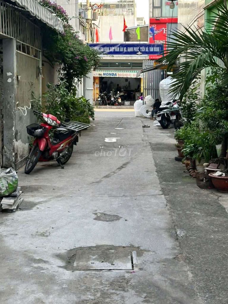 13tr_5x18m lửng lầu hẻm ô tô Vườn Lài_cho thuê nhà Quận Tân Phú