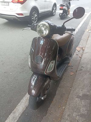 Vespa Piaggio LX Fi fun xăng 2012. Mua bán Xe máy tại Quận 10 Tp Hồ Chí Minh được đăng bởi văn phúc 