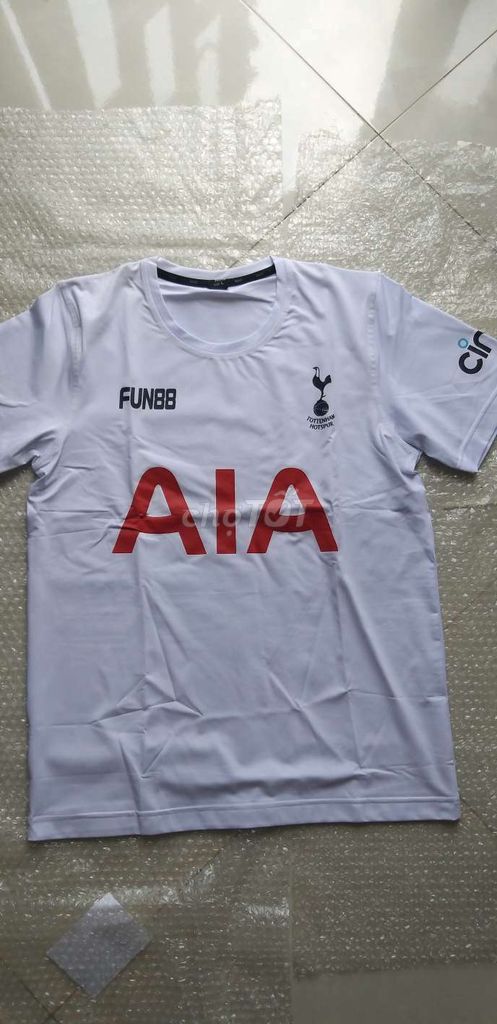 Áo bóng đá Tottenham Hotspur size L new zin. Mua bán Quần áo tại Quận Tân Phú Tp Hồ Chí Minh được đăng bởi Châu Nhuận Phát hình 1