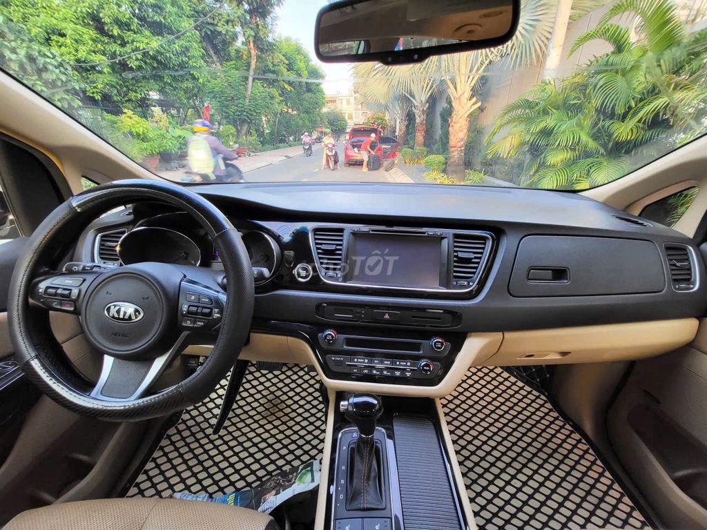Kia Sedona 2016 Luxury 78.000km. Mua bán Ô tô tại Quận 10 Tp Hồ Chí Minh được đăng bởi Anh Thanh hình 14