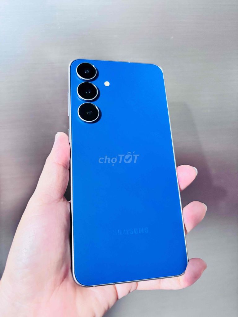 Samsung Galaxy S25 FE Xanh 256GB 8GB Like New. Mua bán Điện thoại tại Thành phố Biên Hòa Đồng Nai được đăng bởi Trần Thị Mai Lý hình 1