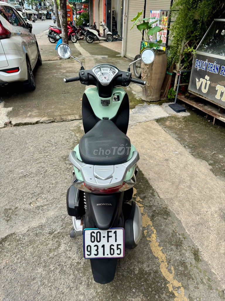 ❇️❇️ SH Mode xanh đen đký T12/2015 xe đẹp có góp. Mua bán Xe máy tại Thành phố Biên Hòa Đồng Nai được đăng bởi XE MÁY CŨ THÀNH MỸ  hình 4