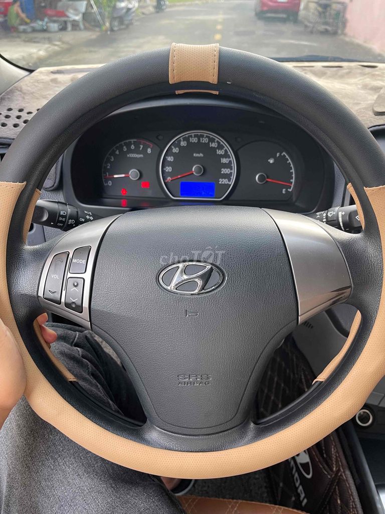 Hyundai Avante 2012 1.6 MT - 74000 km. Mua bán Ô tô tại Thành phố Tuy Hòa Phú Yên được đăng bởi Khoa hình 4