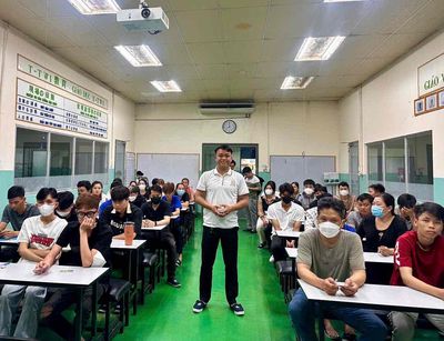 /viec-lam-quan-7-tp-ho-chi-minh/123475630.htm#px=SR-stickyad-[PO-16][PL-top]?i=0