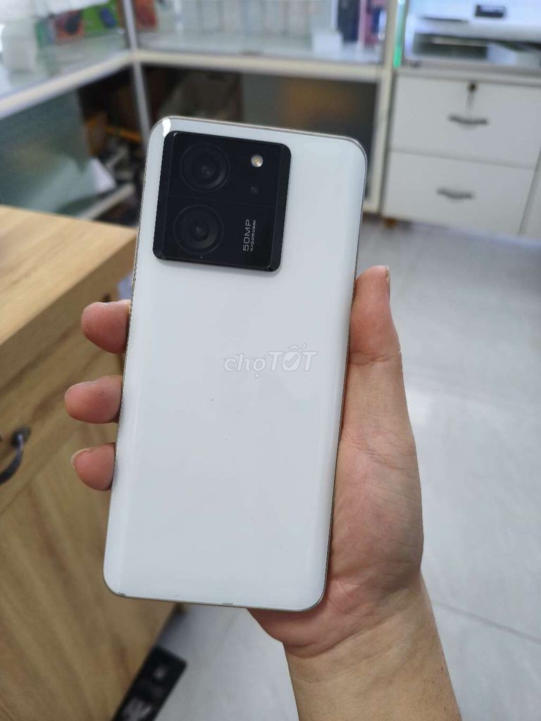 K60 Ultra 12GB/256GB rom quốc tế . Mua bán Điện thoại tại Huyện Ba Tri Bến Tre được đăng bởi Di Động 35 Ba Tri hình 1