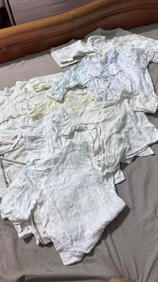 Mom nào khó khăn em tặng 15 áo cho bé. Mua bán Mẹ và bé tại Huyện Ia Grai Gia Lai được đăng bởi Hong Uyen 