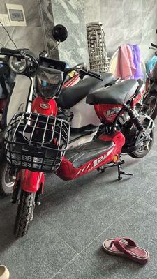 Xe đạp điện 133M còn mới đẹp 95%. Mua bán Xe điện tại Quận 12 Tp Hồ Chí Minh được đăng bởi Cường