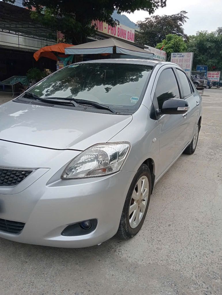 Toyota Yaris 2011 1.3 AT - 170000 km. Mua bán Ô tô tại Huyện Yên Thủy Hòa Bình được đăng bởi Trần Quỳnh hình 3
