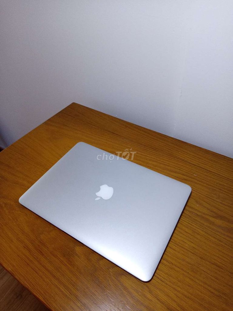 Apple MacBook Air 13-inch 2017. Mua bán Laptop tại Thành phố Thuận An Bình Dương được đăng bởi A Long hình 1