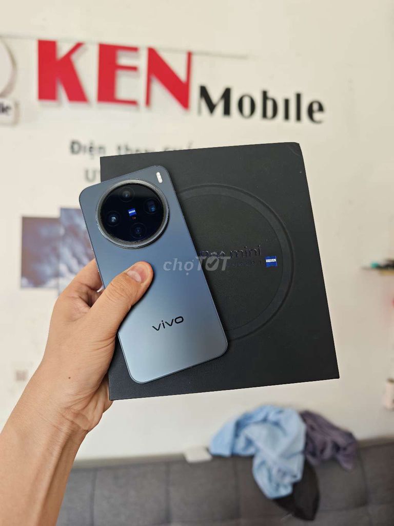 Vivo X200 Pro Mini 5G 256GB Xám. Mua bán Điện thoại tại Quận Hải Châu Đà Nẵng được đăng bởi KenTony KenMobile hình 1