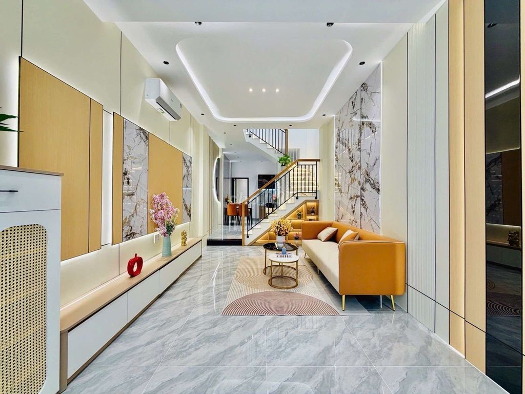 Nhà đẹp nở hậu 2 tầng gần Lotte Mart - 47m² HXH - 3PN - nhỉnh 5 tỷ 
