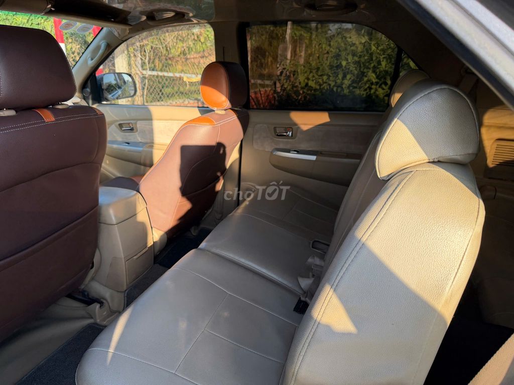 Toyota Fortuner 2010 2.G máy dầu số sàn. Mua bán Ô tô tại Quận 12 Tp Hồ Chí Minh được đăng bởi Duy Q12 hình 7