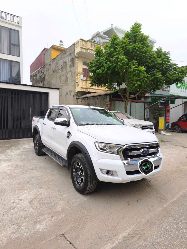 145 2016 XLT 2.2L 4x4 MT - 98000 km. Mua bán Ô tô tại Huyện Thanh Trì Hà Nội được đăng bởi Chuyên mua bán xe Bán Tải Lướt  hình 1