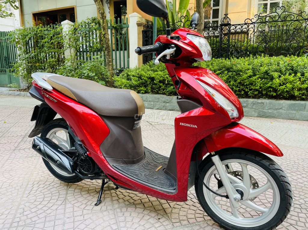 Honda Vision đỏ xe đẹp , biển Hn bao sang tên. Mua bán Xe máy tại Quận Nam Từ Liêm Hà Nội được đăng bởi Mai Khánh hình 2