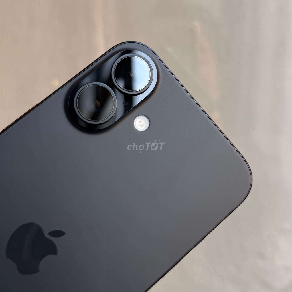 iPhone 16 Plus Lock 128GB Đen sạc 3 lần. Mua bán Điện thoại tại Huyện Gia Lâm Hà Nội được đăng bởi tienquang hình 1