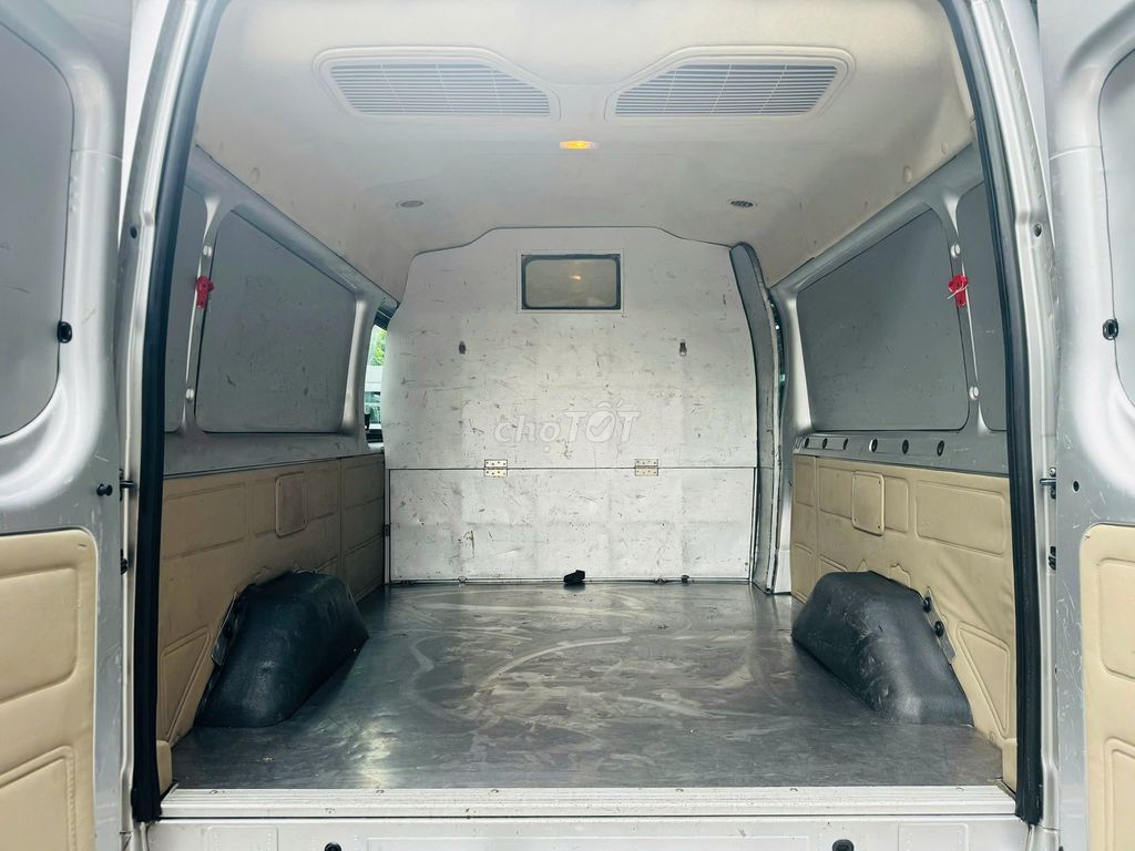 Hãng Bán Ford Transit Van 6 Chỗ 2021 - Xe Đẹp. Mua bán Ô tô tại Quận Tân Phú Tp Hồ Chí Minh được đăng bởi Phạm Văn Thông hình 1