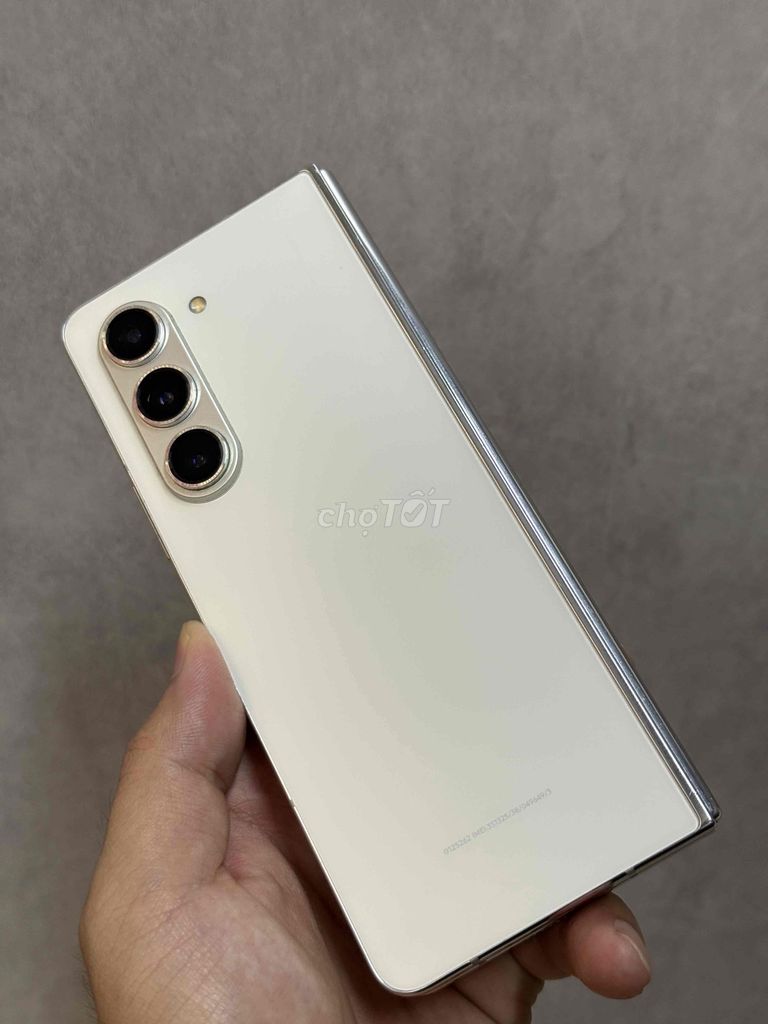 Samsung Galaxy Z Fold5 256GB Trắng. Mua bán Điện thoại tại Quận Bình Thạnh Tp Hồ Chí Minh được đăng bởi Tuấn 5G Giá Sỉ Sam hình 1