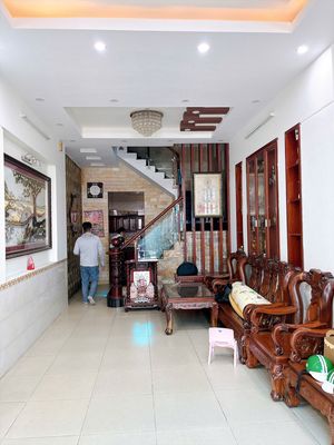 Аренда · 4 комн. · 72 м² · Quận Tân Phú, ул. Đường Hồ Ngọc Cẩn