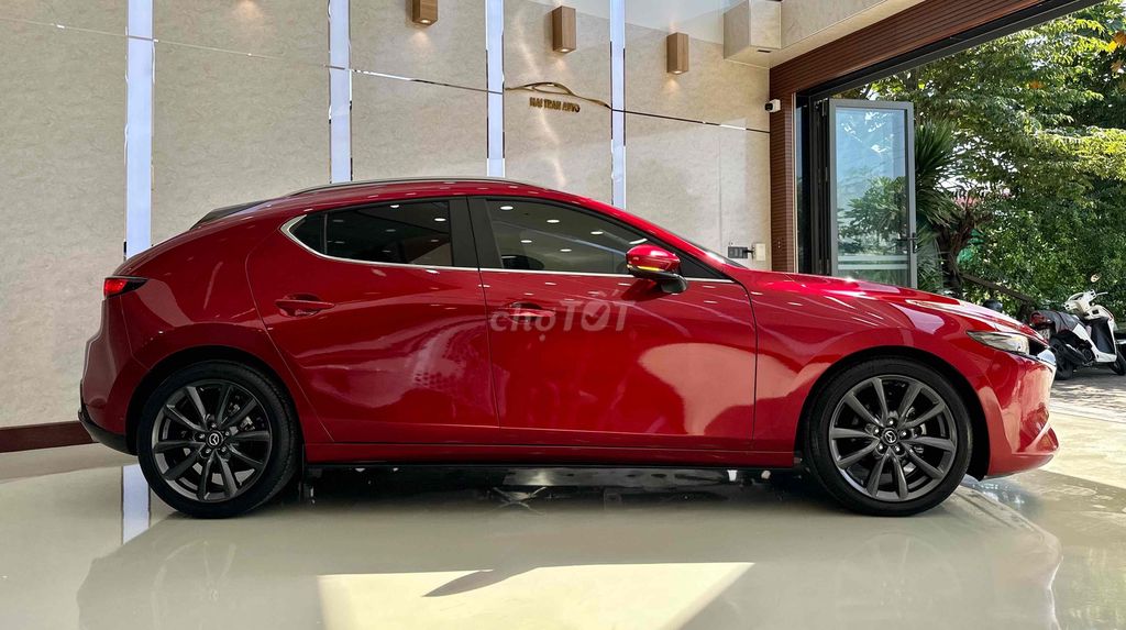 Mazda 3 1.5L Sport Premium 2022 - 28.000km. Mua bán Ô tô tại Quận Bình Tân Tp Hồ Chí Minh được đăng bởi Hai Tran Auto hình 4