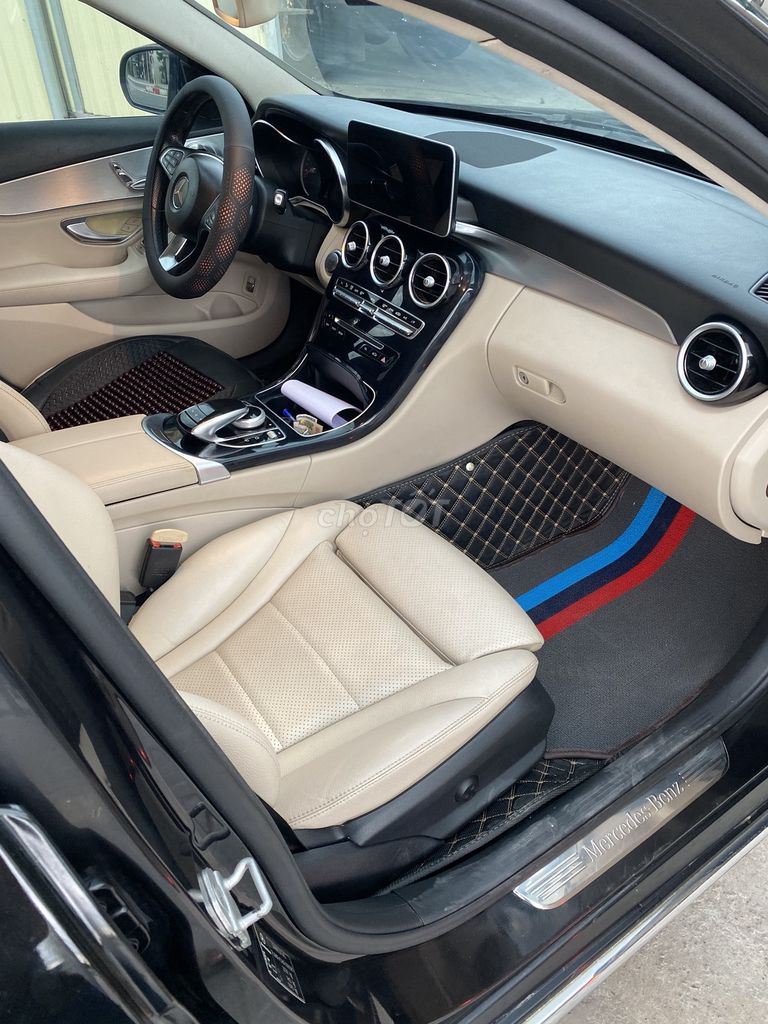 Mercedes Benz C Class 2015  - 10 km. Mua bán Ô tô tại Huyện Tiền Hải Thái Bình được đăng bởi Phạm thanh quang hình 6
