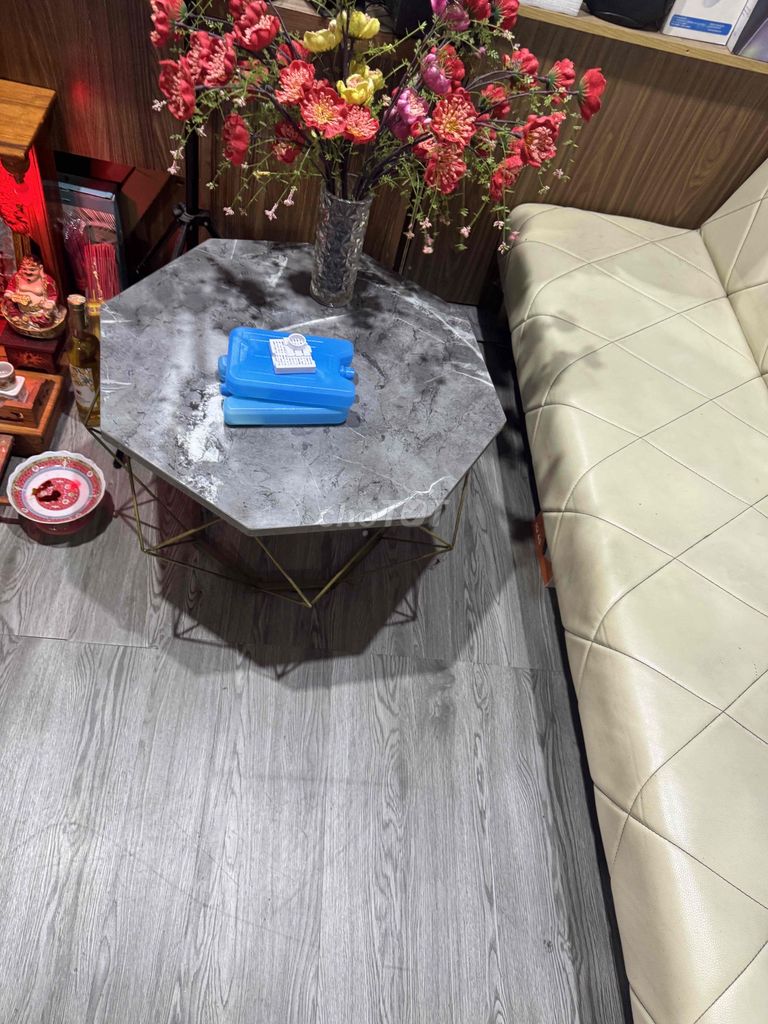 Bộ bàn ghế Đá, kim loại, da. Mua bán Bàn ghế tại Thành phố Biên Hòa Đồng Nai được đăng bởi Tiêu Hoàng Duy hình 1