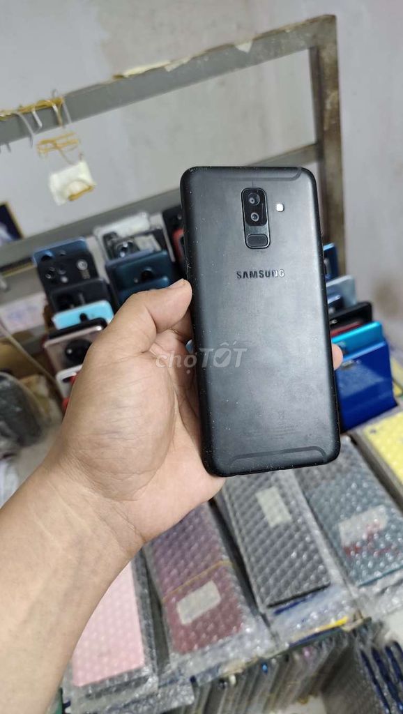 Samsung A6 Plus, ram 4gb, 2sim, vân tay. Mua bán Điện thoại tại Quận Gò Vấp Tp Hồ Chí Minh được đăng bởi A LONG   nhận thanh toán THẺ TÍN DỤNG hình 1