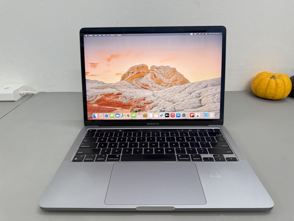 Thanh lý Macbook Pro M1 , Ram 16gb, SSD 256gb. Mua bán Laptop tại Quận Cầu Giấy Hà Nội được đăng bởi Mac Online hình 1