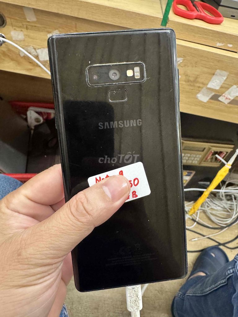 Samsung Galaxy Note 9 128GB Đen. Mua bán Điện thoại tại Quận Đống Đa Hà Nội được đăng bởi Lê Khuyến hình 1