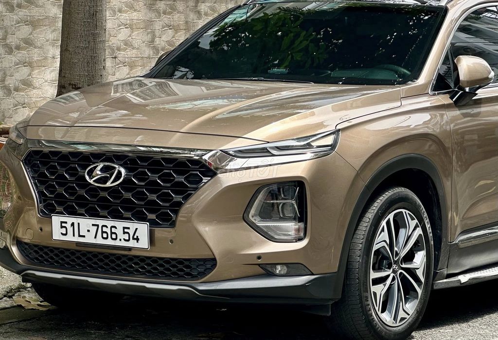 CHÍNH CHỦ BÁN Hyundai Santa Fe 2019 CÒN RẤT MỚI. Mua bán Ô tô tại Quận 6 Tp Hồ Chí Minh được đăng bởi Mr Phụng hình 1