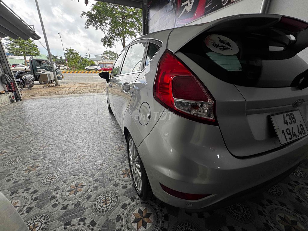 Ford Fiesta 2017 1.5 AT Sport - 120000 km. Mua bán Ô tô tại Quận Liên Chiểu Đà Nẵng được đăng bởi Nam Phát hình 5