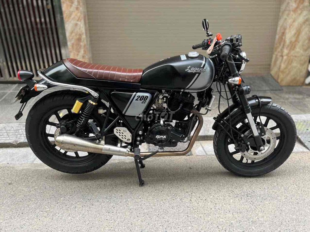 GPX LEGEND 200  góp trước O đồng OK .xe lướt. Mua bán Xe máy tại Quận Cầu Giấy Hà Nội được đăng bởi Tong motor xe may hình 6