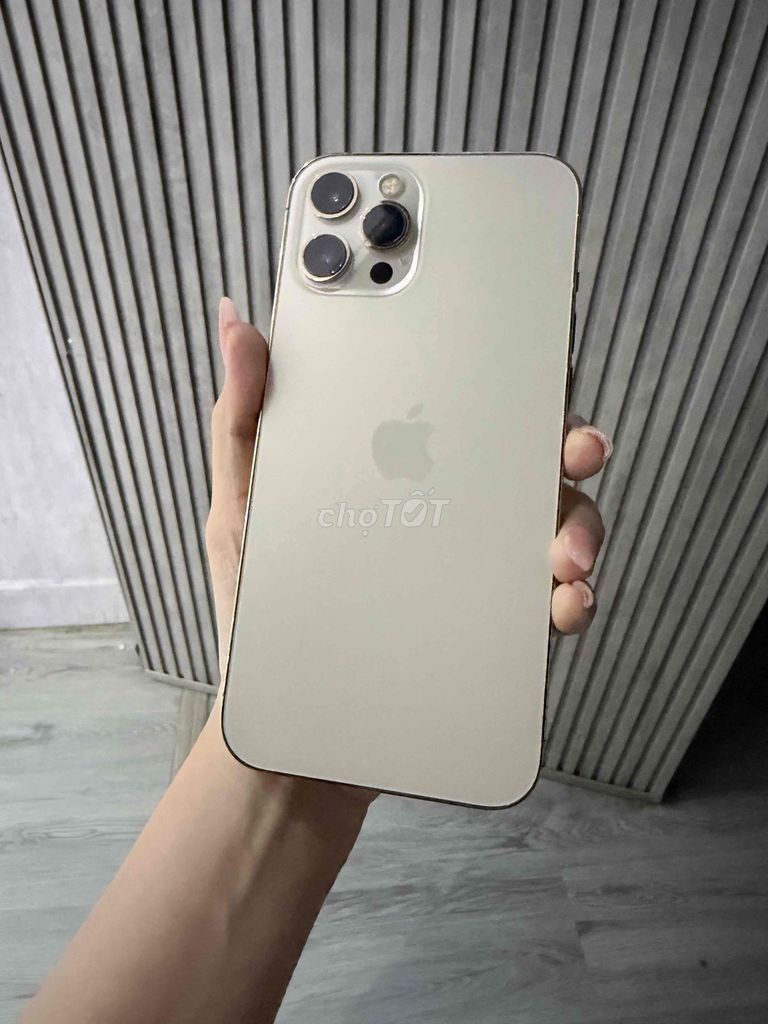Apple iPhone 12 Pro Max Vàng bán đúng giá. Mua bán Điện thoại tại Quận Thanh Khê Đà Nẵng được đăng bởi Na Na  hình 1