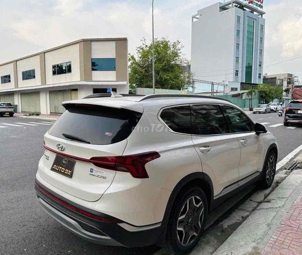 Hyundai Santafe Premium Full dầu 2023 Siêu Đẹp