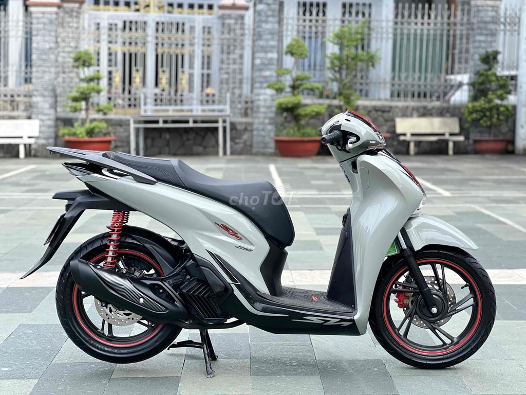 🚗SH 160 ABS 2023 XXM BSTP CHÍNH CHỦ CÓ GÓP. Mua bán Xe máy tại Thành phố Thủ Đức Tp Hồ Chí Minh được đăng bởi Hiếu  hình 4