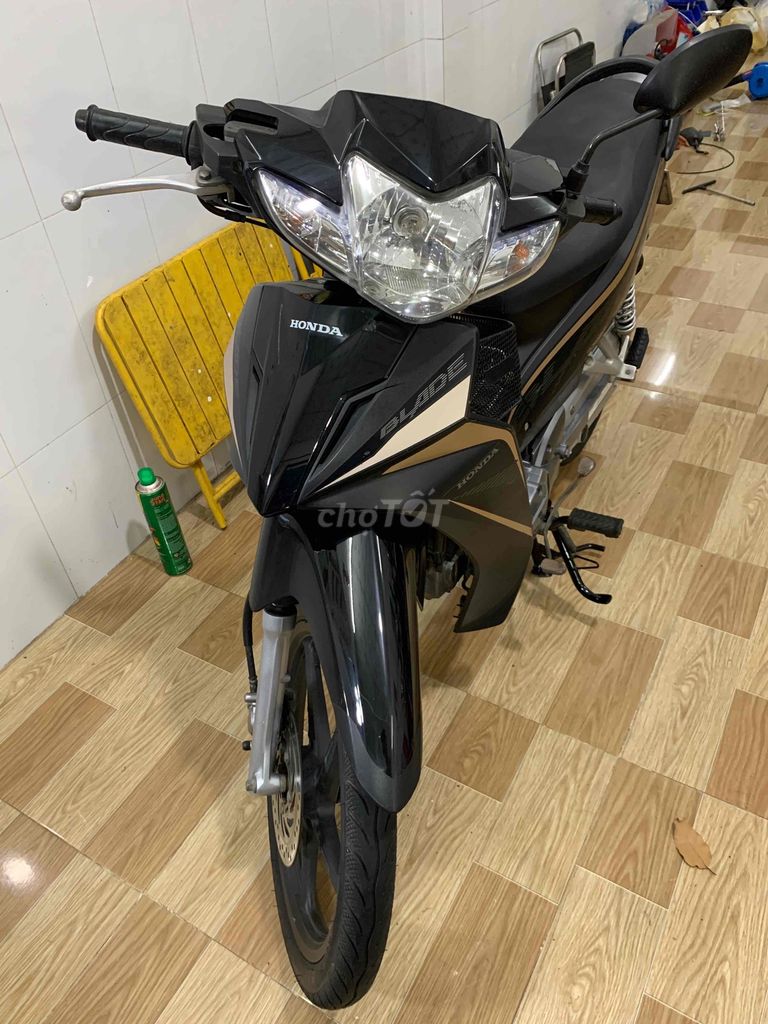 honda blade. Mua bán Xe máy tại Huyện Bến Lức Long An được đăng bởi Son hình 2