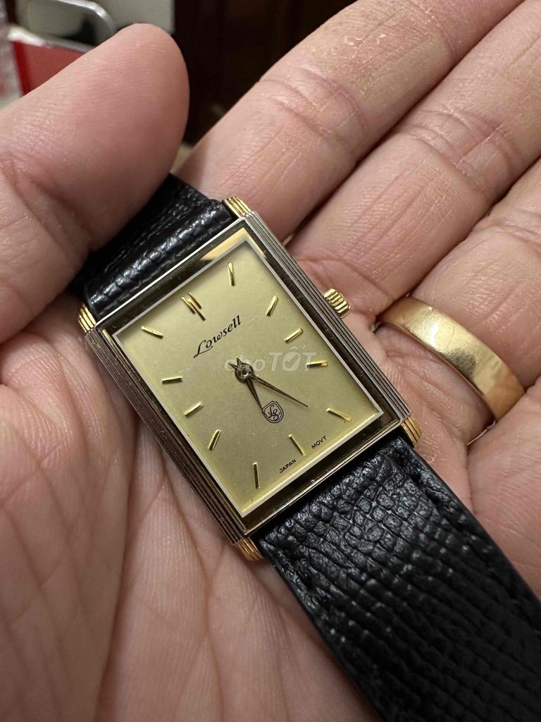 Đồng hồ tank Lowsell. Mua bán Đồng hồ tại Thành phố Nam Định Nam Định được đăng bởi anh trần hình 1