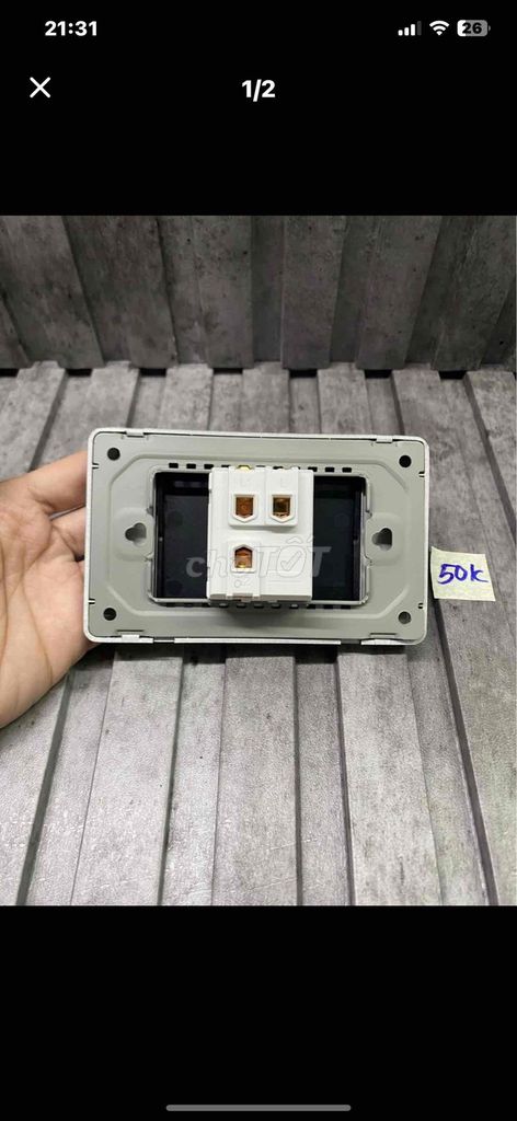 Ổ cắm điện nhựa trắng nhỏ gọn. Mua bán Nội thất, đồ gia dụng khác tại Huyện Nhà Bè Tp Hồ Chí Minh được đăng bởi Trân hình 1