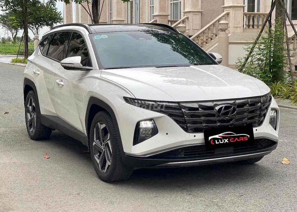 TUCSON TURBO - SX: 2023 - Full Lịch Sử- Chuẩn Odo. Mua bán Ô tô tại Thành phố Thủ Đức Tp Hồ Chí Minh được đăng bởi LuxCars Siêu Thị Ô Tô Lướt Sài Gòn hình 3