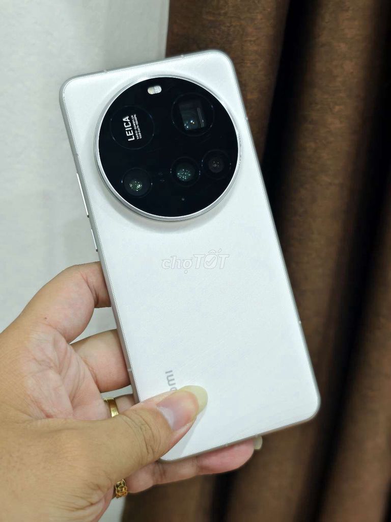 Xiaomi 15 Ultra 12/256GB Trắng. Mua bán Điện thoại tại Quận Hoàng Mai Hà Nội được đăng bởi Nguyễn Ngọc Huy hình 1