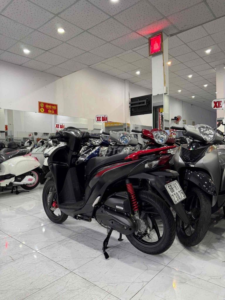 VISION 2023 - Zin Cọp - Bản Bánh Lớb. Mua bán Xe máy tại Thành phố Rạch Giá Kiên Giang được đăng bởi XE MÁY CŨ TÂN 128 hình 16