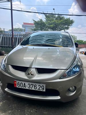 Mitsubishi Grandis 2009 2.4 Mivec - 115000 km. Mua bán Ô tô tại Thị xã Tân Uyên Bình Dương được đăng bởi Thi 