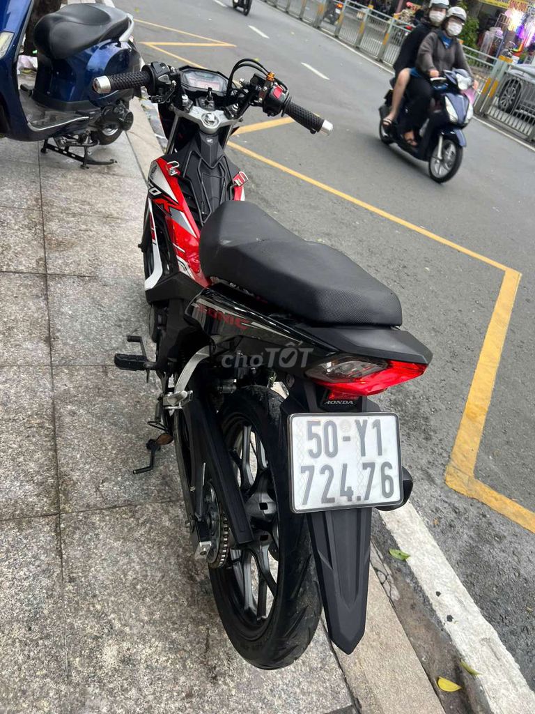 Honda sonic 150 2021 mới 90% bstp chính chủ. Mua bán Xe máy tại Quận Tân Phú Tp Hồ Chí Minh được đăng bởi Tuanduy hình 5
