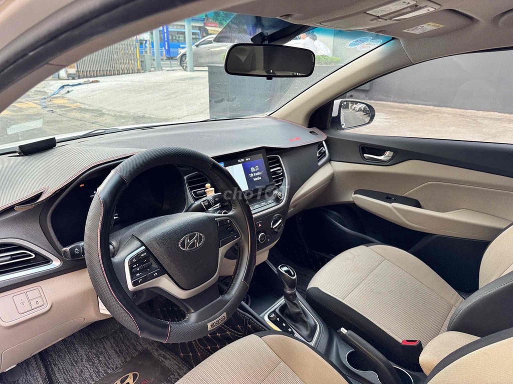 Hyundai Accent 2023 1.4 AT chất xe gia đình. Mua bán Ô tô tại Quận Tân Phú Tp Hồ Chí Minh được đăng bởi Nguyễn Tân Xe Lướt  hình 9